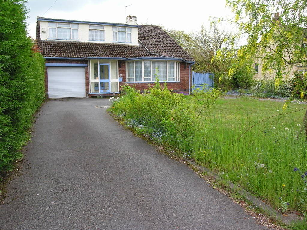 5bedroom bungalow for sale in Kelsey Lane, Balsall Common