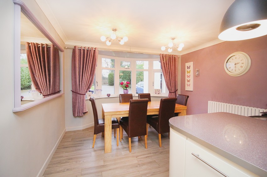 5bedroom detached house for sale in The Fordrough, Truemans Heath Lane