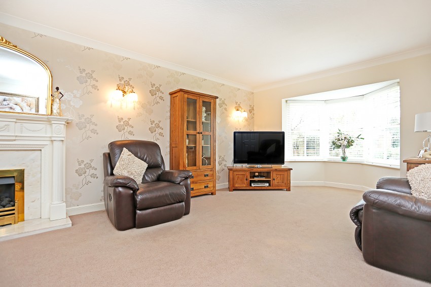 Images for Whitefields Road, Solihull EAID: BID:simonburt
