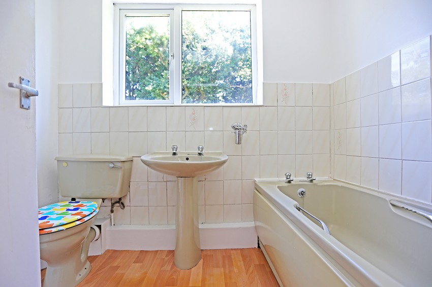 Images for Quintondale, Harwood Grove, Shirley, Solihull EAID: BID:simonburt