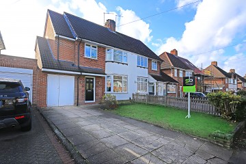 Click the photo for more details of Summerfield Road