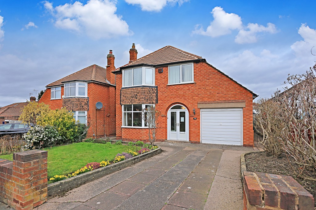 3bedroom detached house for sale in Fernhill Road, Solihull