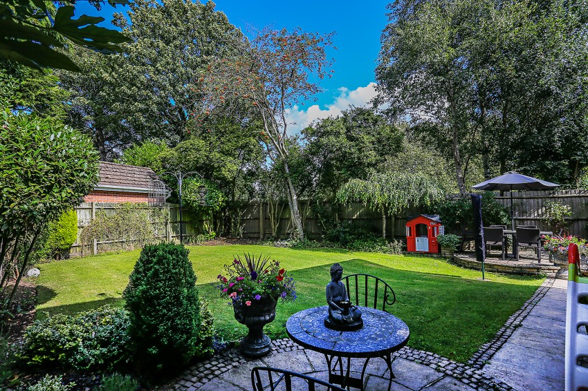 Images for The Holdens, Birmingham EAID: BID:simonburt