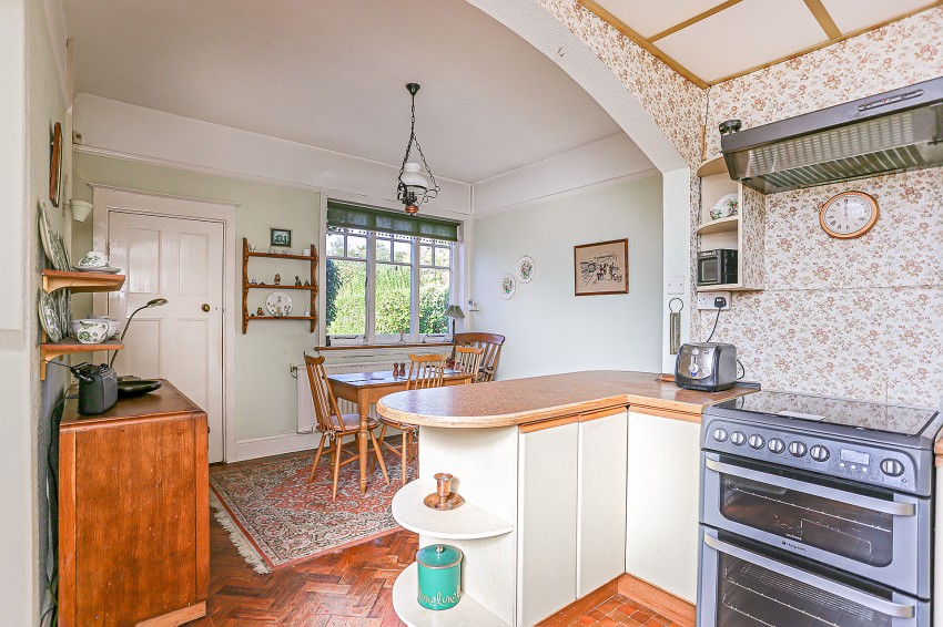 Images for Whitefields Road, Solihull EAID: BID:simonburt