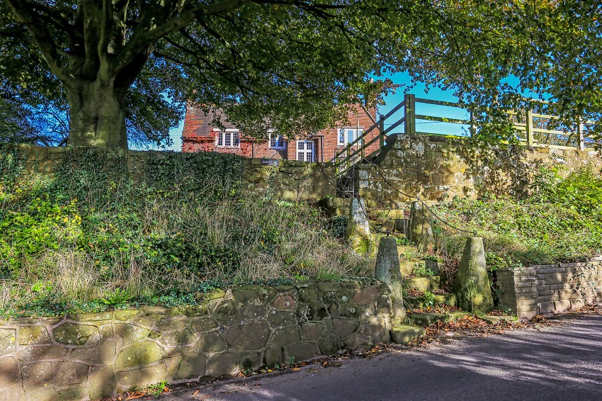 Images for Church Lane, Maxstoke, Birmingham EAID: BID:simonburt