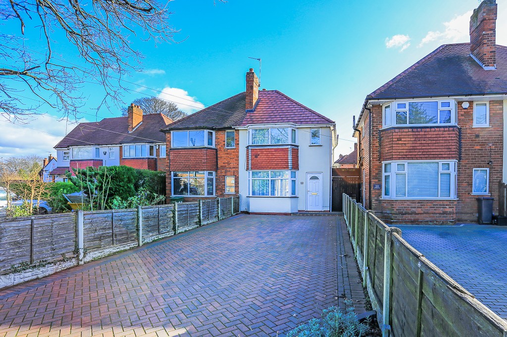 3bedroom semidetached house for sale in Hermitage Road, Solihull