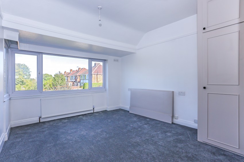 3bedroom semidetached house for sale in Pierce Avenue, Solihull