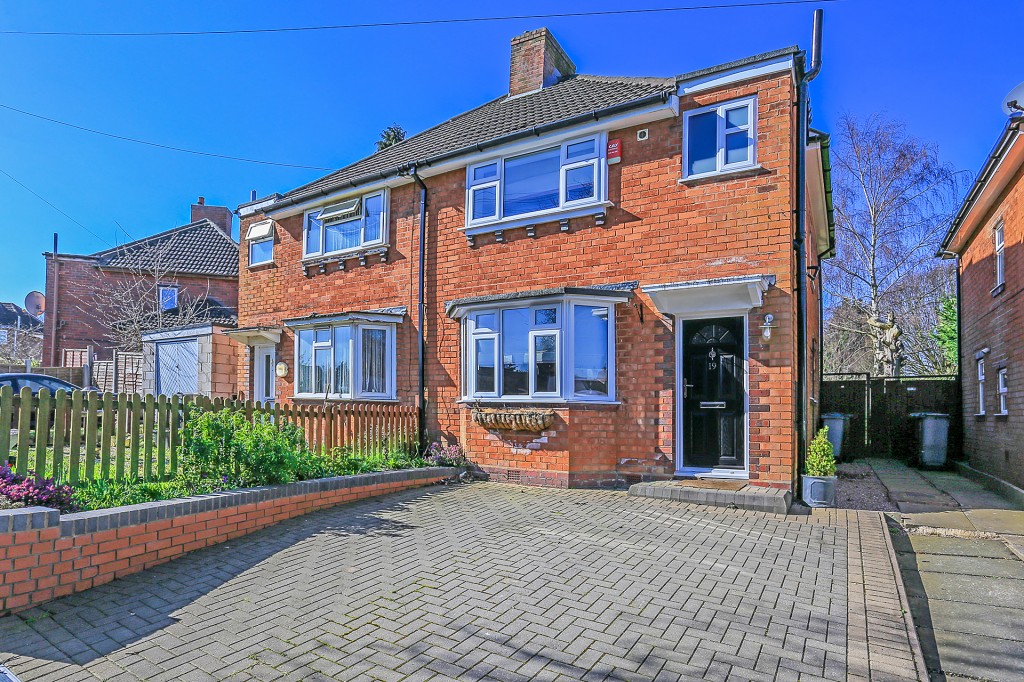 3bedroom semidetached house for sale in Damson Lane, Solihull