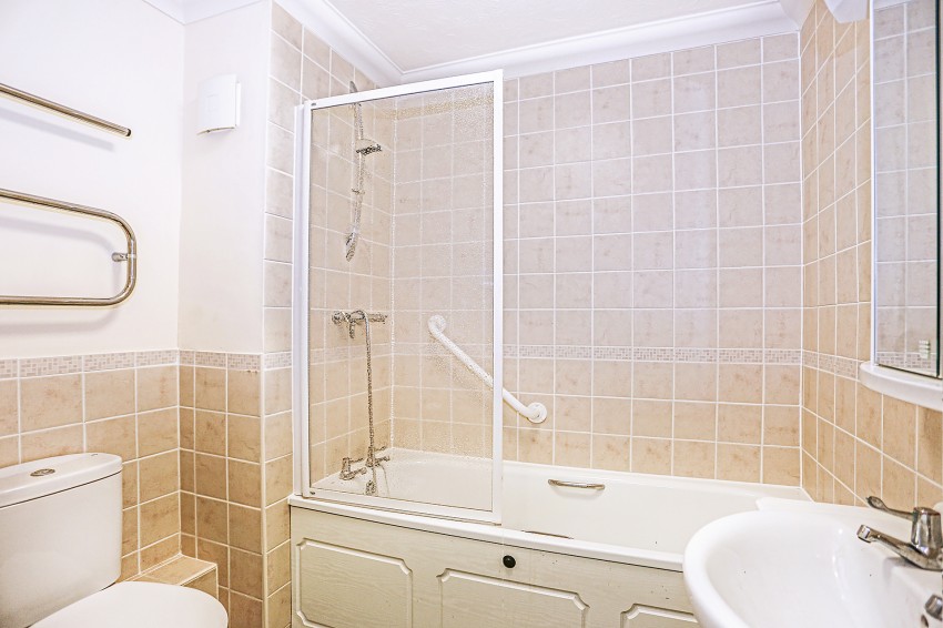 Images for Tudor Lodge, 335 Warwick Road, Solihull EAID: BID:simonburt