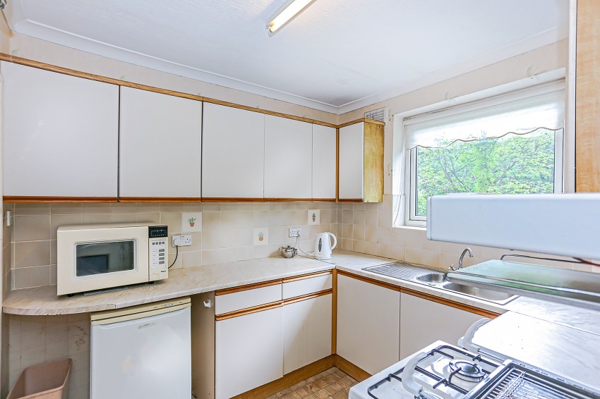 Images for Henley Crescent, Solihull EAID: BID:simonburt