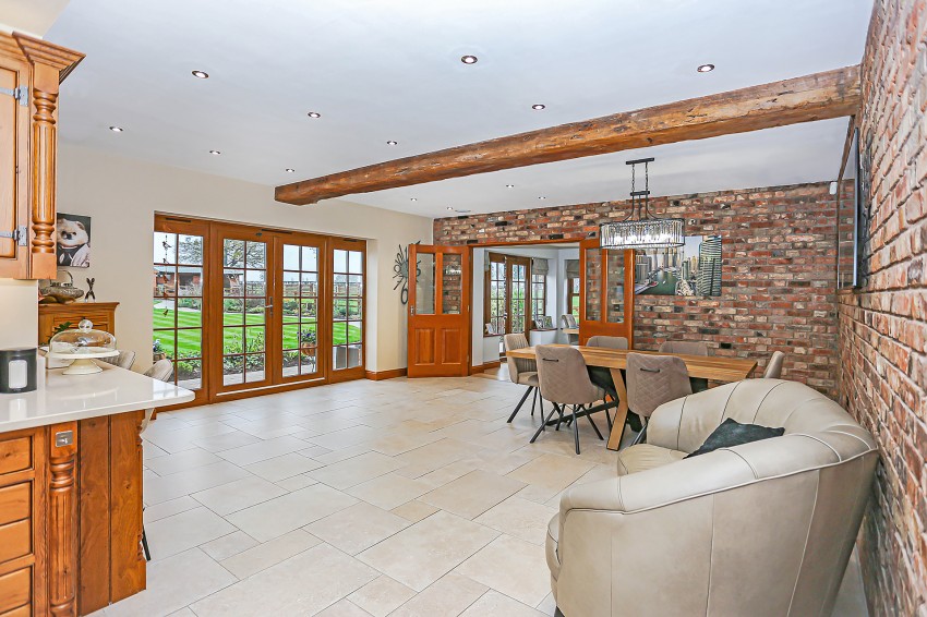 10bedroom detached house for sale in Mythe Lane, Witherley, Atherstone