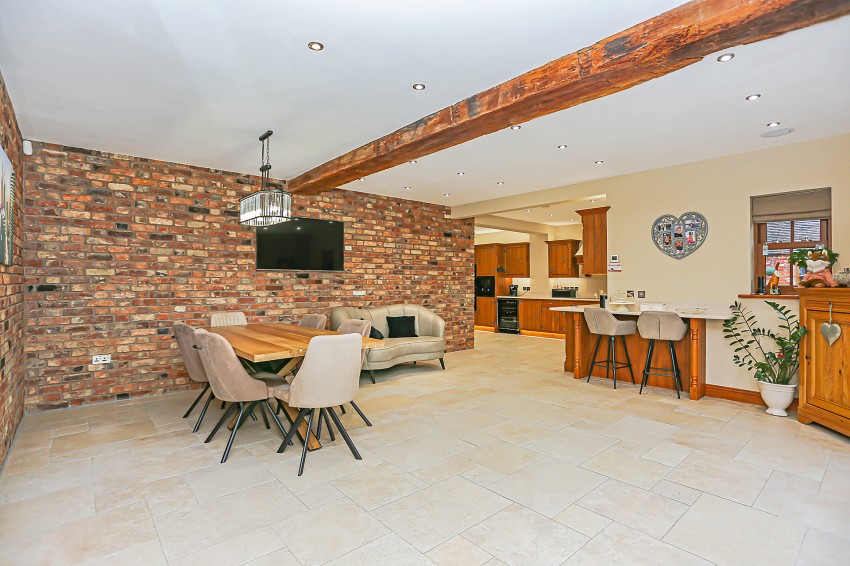 10bedroom detached house for sale in Mythe Lane, Witherley, Atherstone