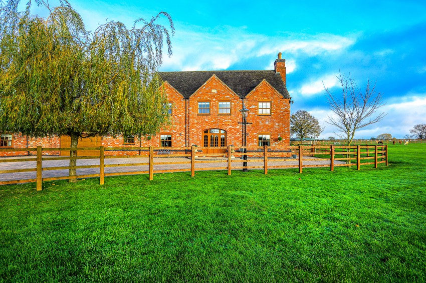 10bedroom detached house for sale in Mythe Lane, Witherley, Atherstone