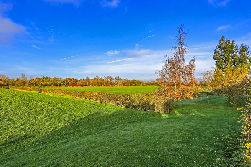 10bedroom detached house for sale in Mythe Lane, Witherley, Atherstone